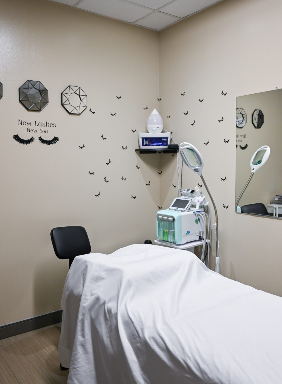 Gaithersburg Symmetry Salon Studios